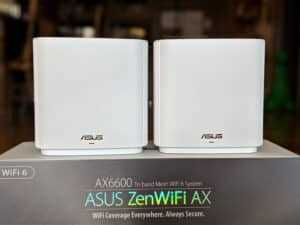 Features of Asus XT8